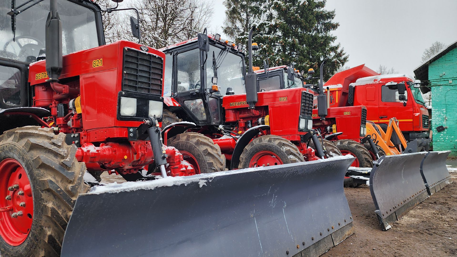 коммунальная служба, снегоуборочная техника, истра, вертикалки,