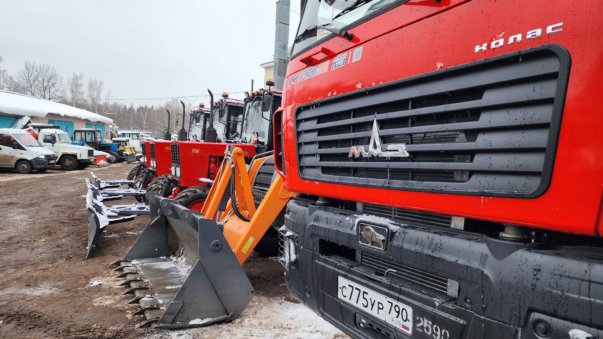 коммунальная служба, снегоуборочная техника, истра, вертикалки,