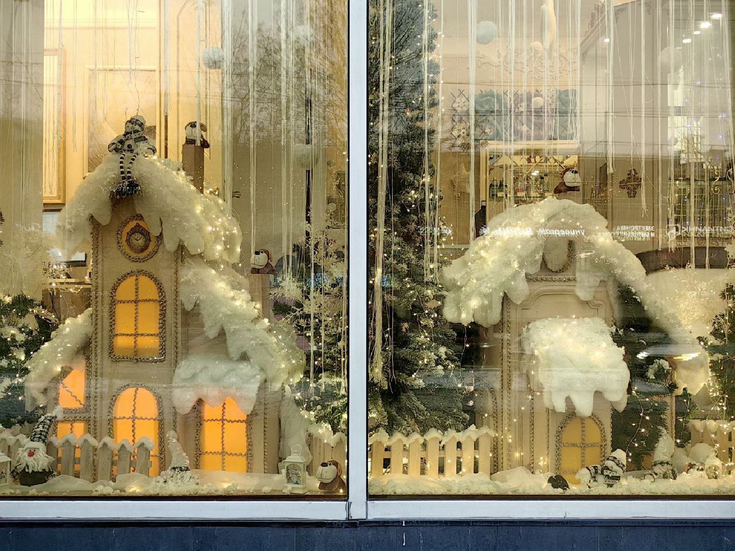 город, украшение улиц, гирлянда, праздник,