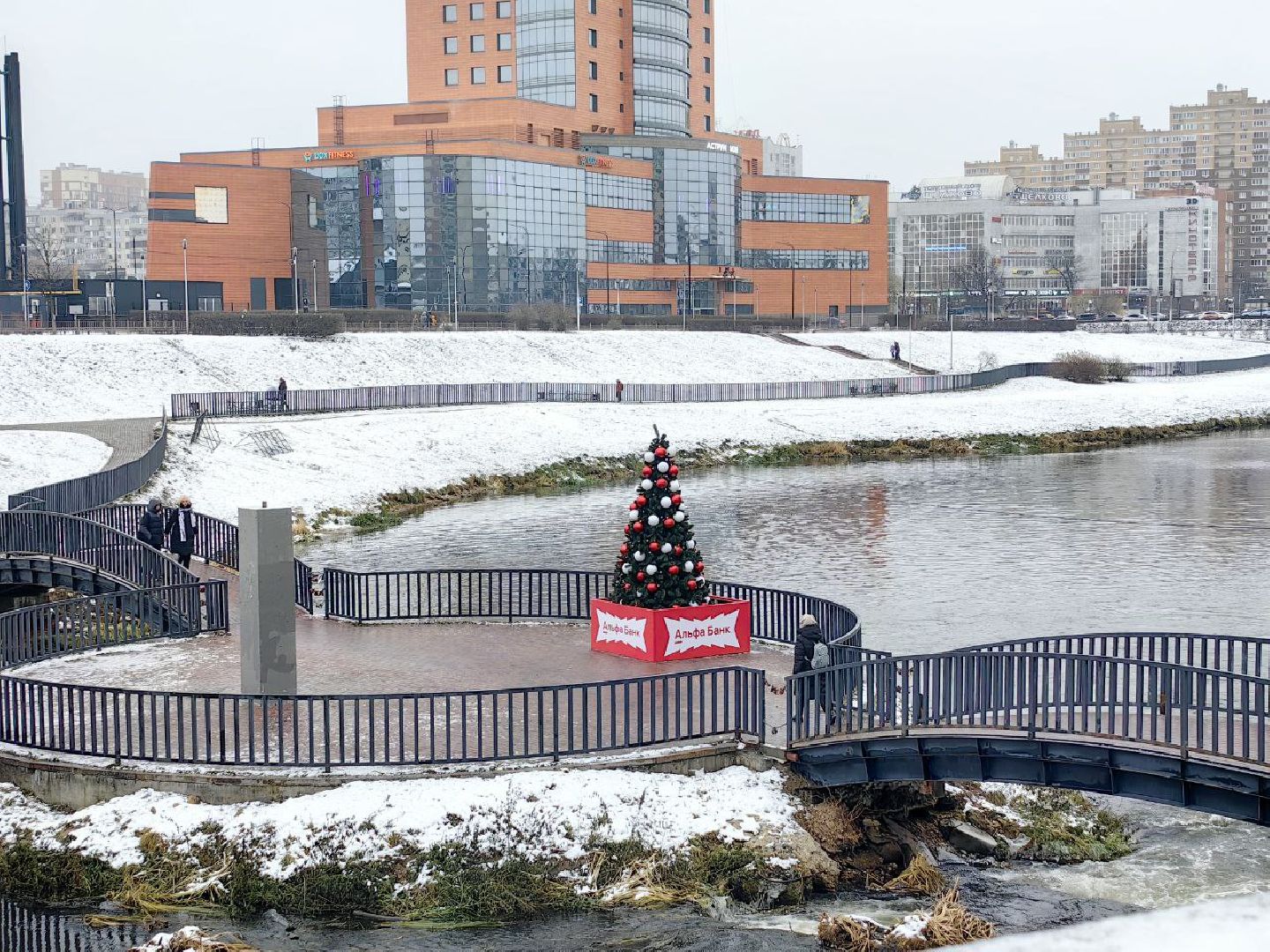 город, украшение улиц, гирлянда, праздник,