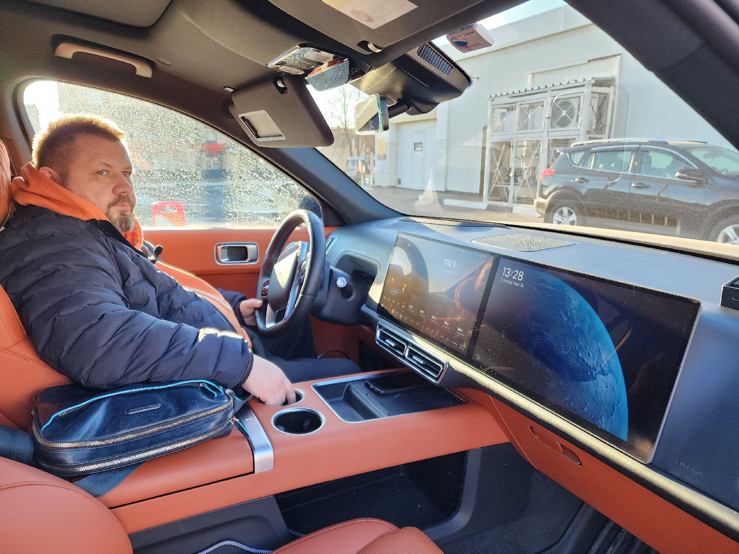 Чехов, электрический автомобиль, электрокар, электромобиль, преимущества, плюсы, техническое обслуживание, зарядка, подзарядка, эксплуатация, технические характеристики,