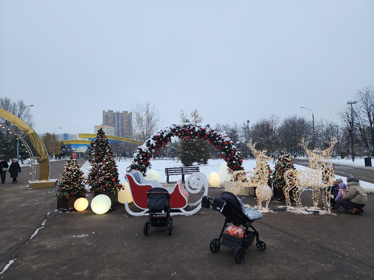 одинцово, благоустройство, новый год, вертикалка, вертикальное видео,