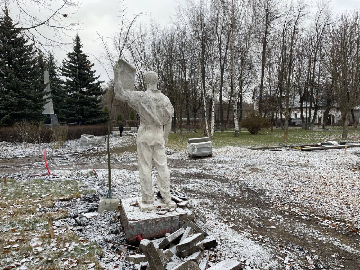 дмитров, яхрома, сквер генерала кузнецова, выездная администрация,