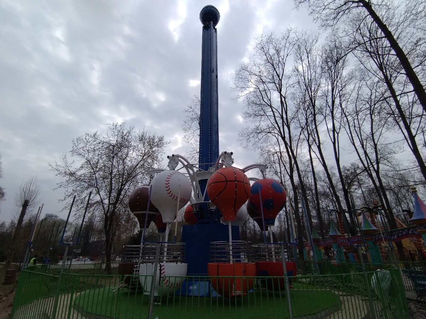 Мытищи, центральный парк, аттракционы, Чайленд