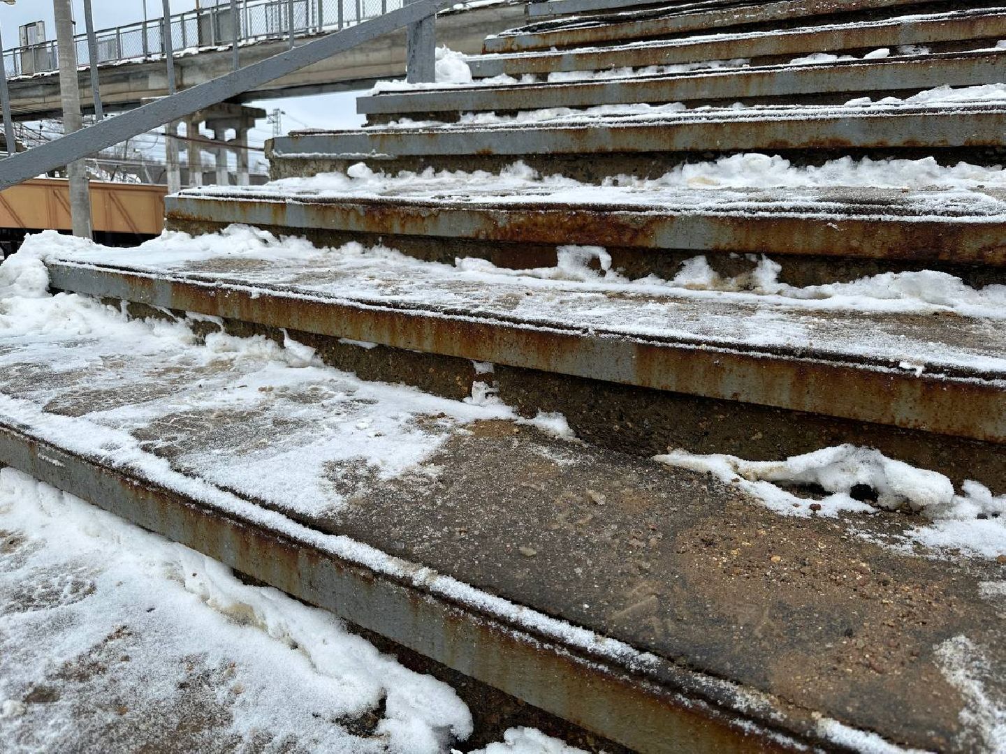 Песок, Ступеньки, железнодорожная станция, вертикалки,