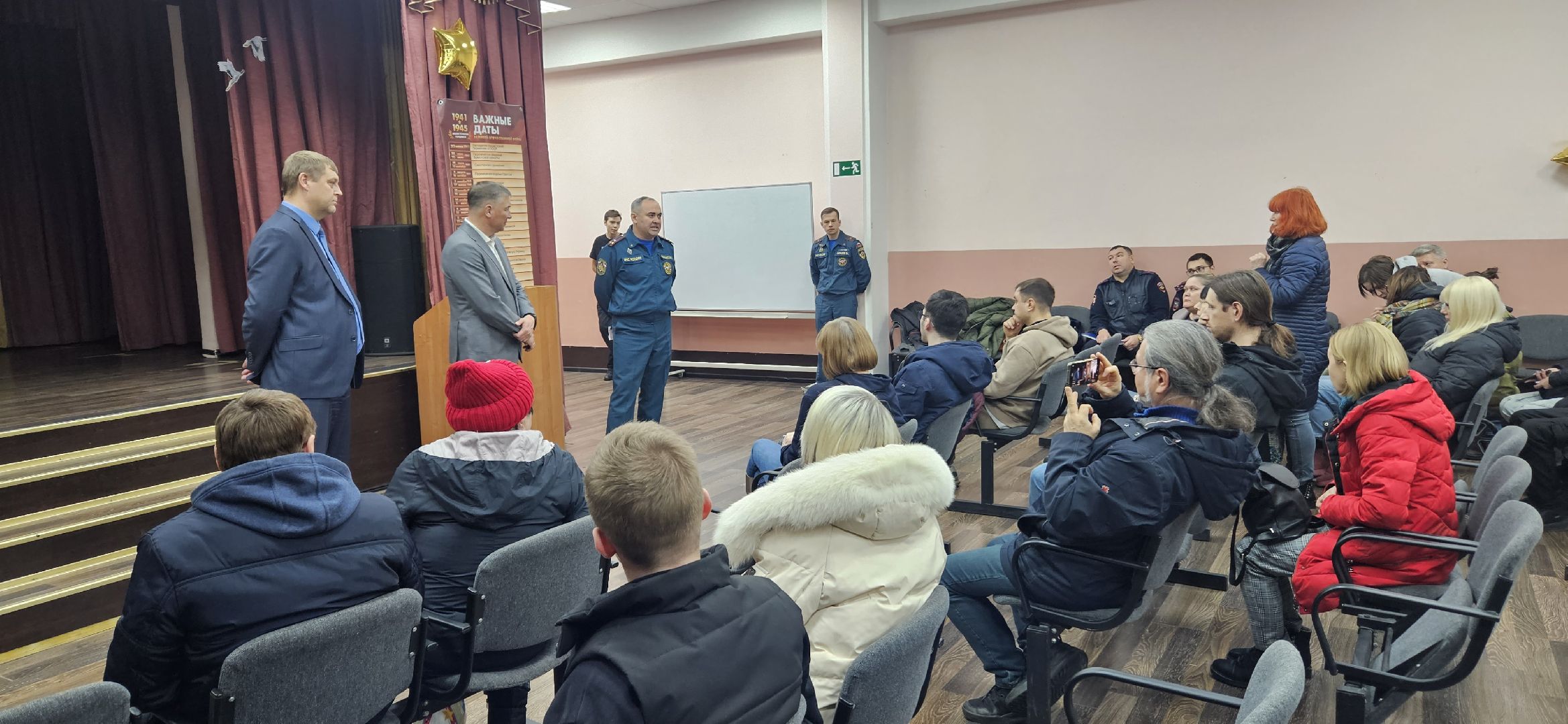 Жуковский, встреча администрации с жителями,