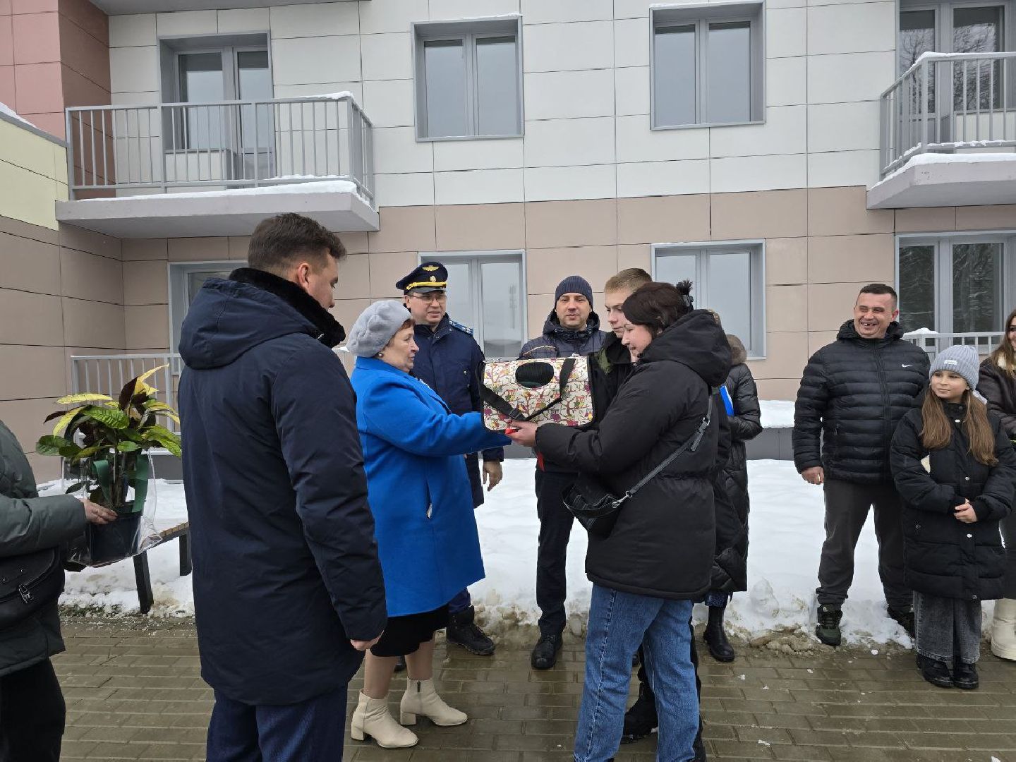 можайск, можайский городской округ, подмосковье, новая квартира, Переселение граждан из аварийного жилищного фонда в Московской области на 2019 2025 годы, жилье и городская среда, переселенцы, аварийное жилье, новый дом, ключи от квартиры, президентский проект,