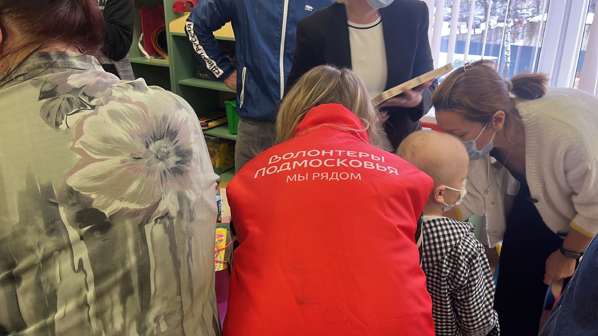 подарки, онкология, диспансер, онкодиспансер, московский областной онкологический диспансер, дети, подарки детям, коробка счастья,