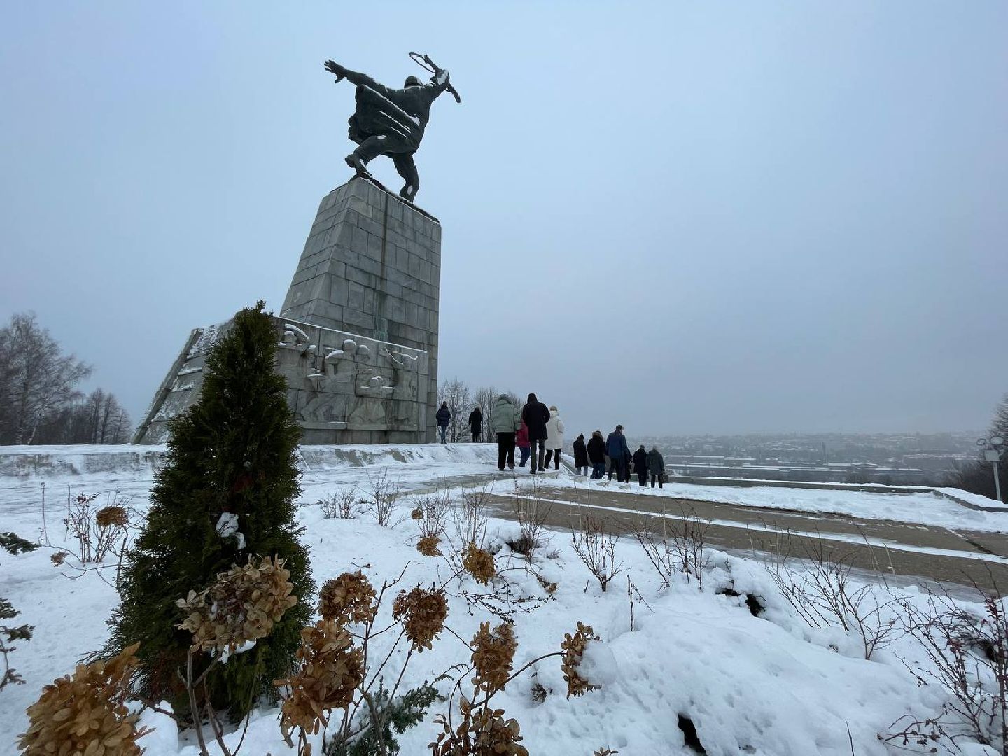 дмитров, перемиловская высота, битва под Москвой, вертикалки,