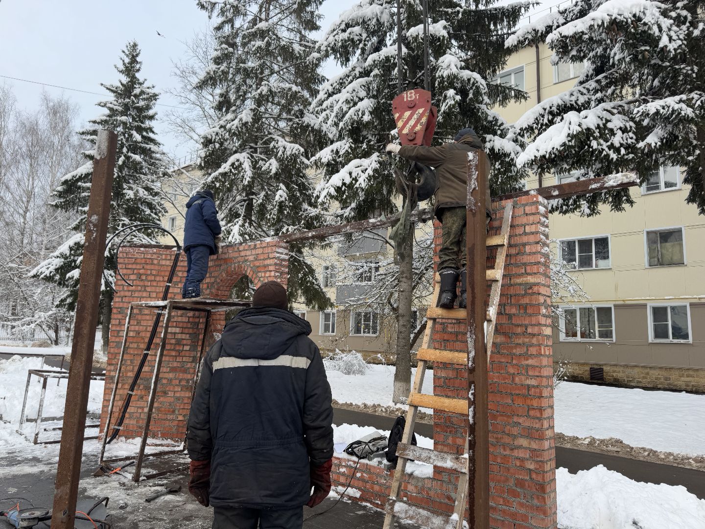 шаховская, новая остановка, остановочный павильон, вертикалки,