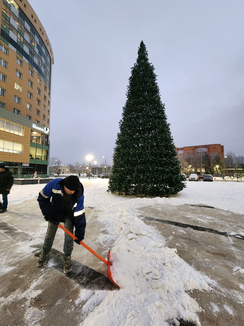 фрязино, зима в подмомсковье, ёлка, украшение города, новый год, вертикалки,