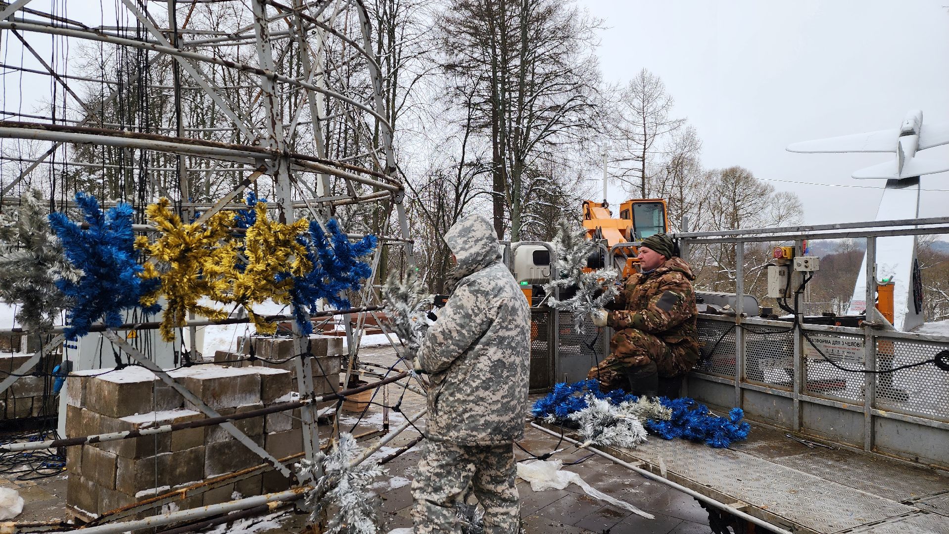 парки, новогодняя елка, истра, вертикалки,