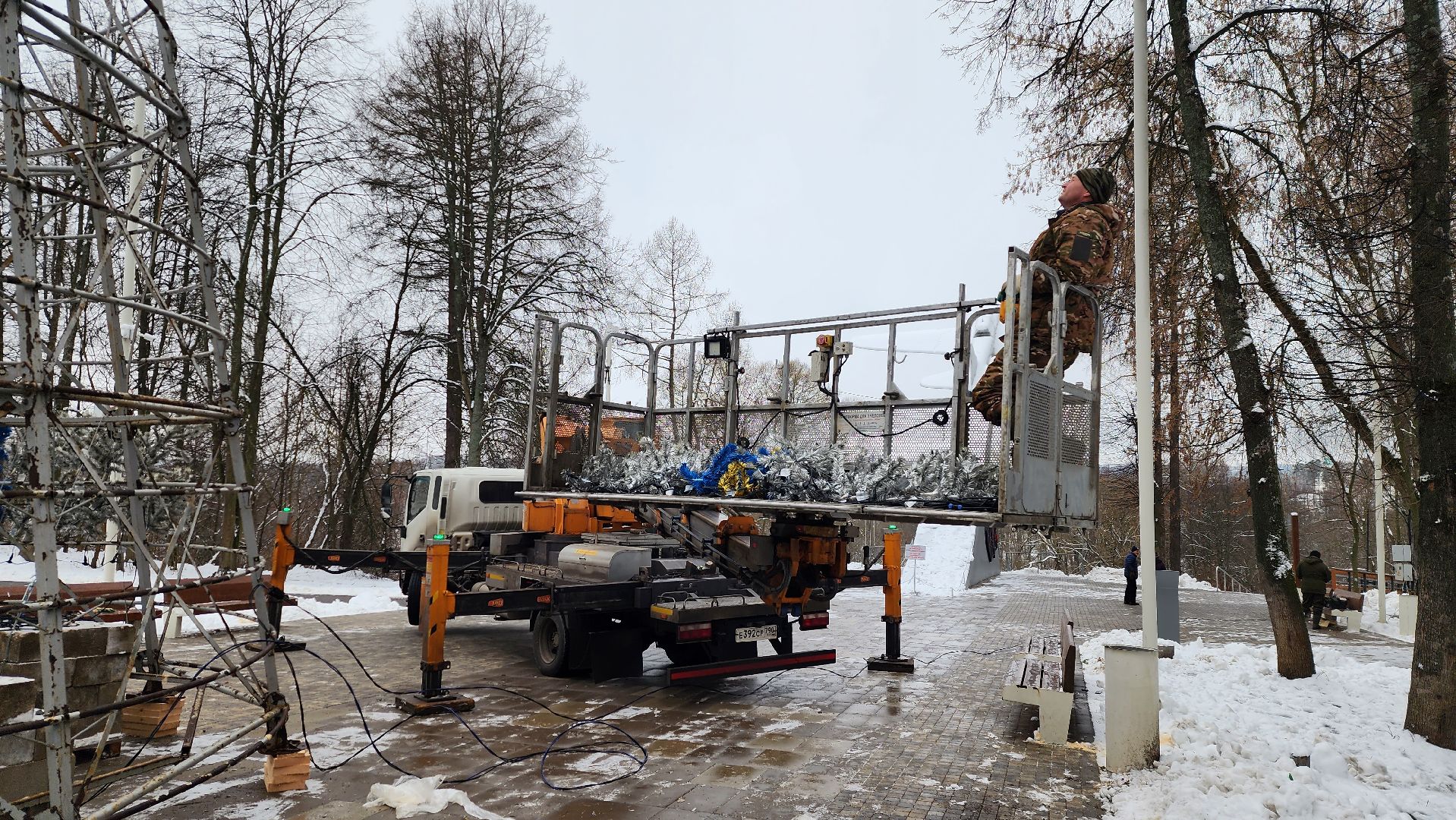 парки, новогодняя елка, истра, вертикалки,