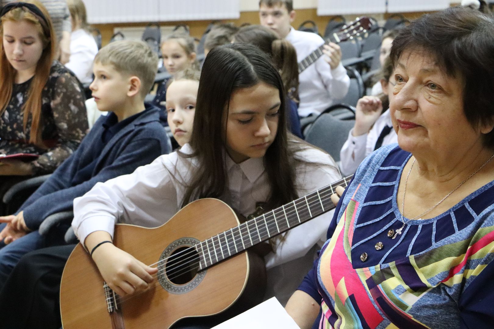 вертикалки, Серебряные Пруды, Культура, зачетный концерт, музыканты, Школа искусств Кившенко,