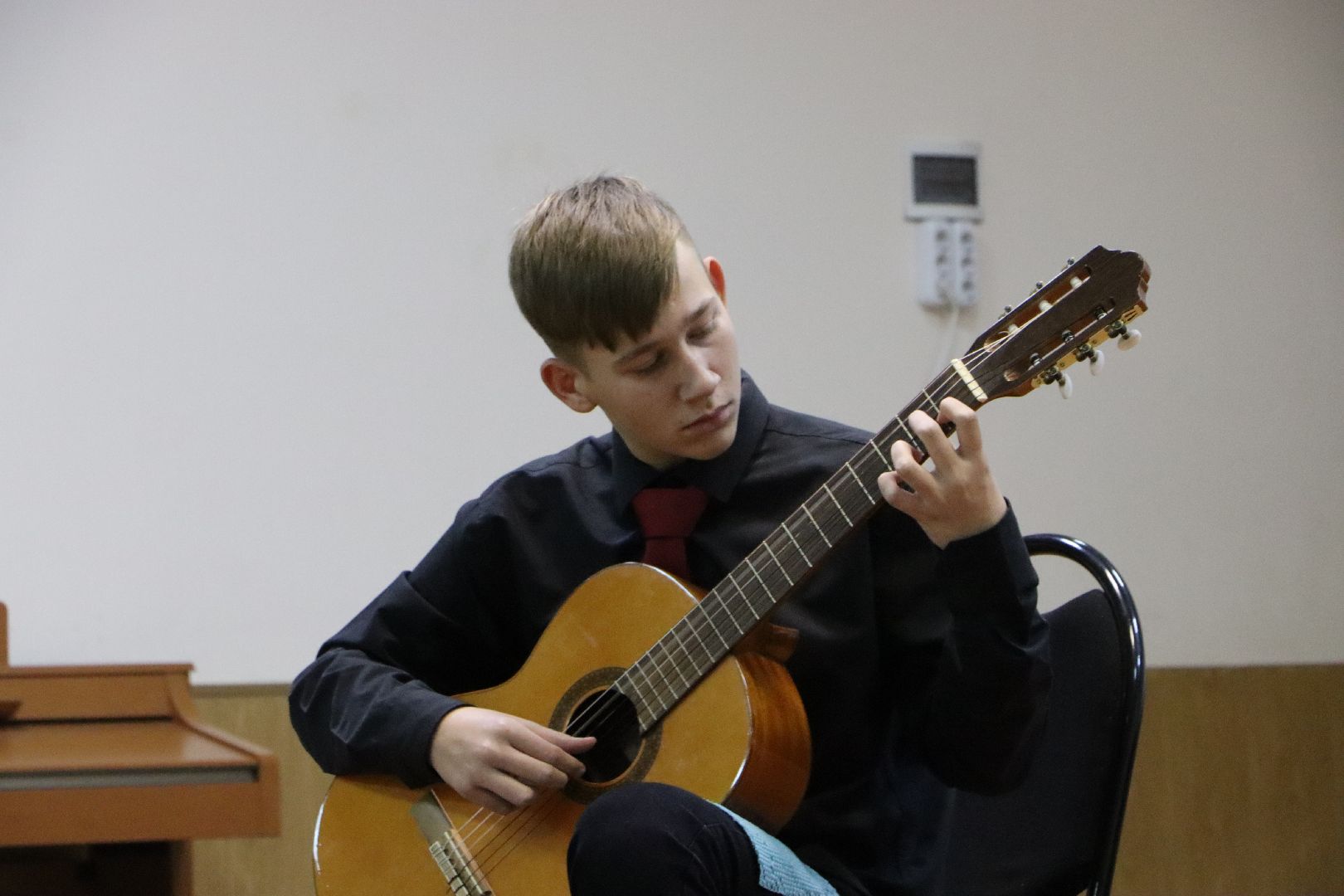 вертикалки, Серебряные Пруды, Культура, зачетный концерт, музыканты, Школа искусств Кившенко,