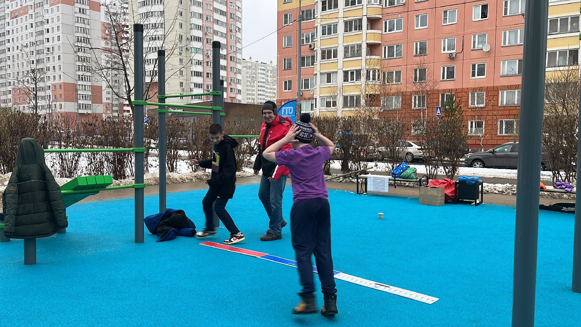 спорт, спортивная площадка, новая площадка, новая площадка для воркаута, новая спортивная площадка, воркаут зона, ворк-аут, воркаут-площадка, вертикалки,