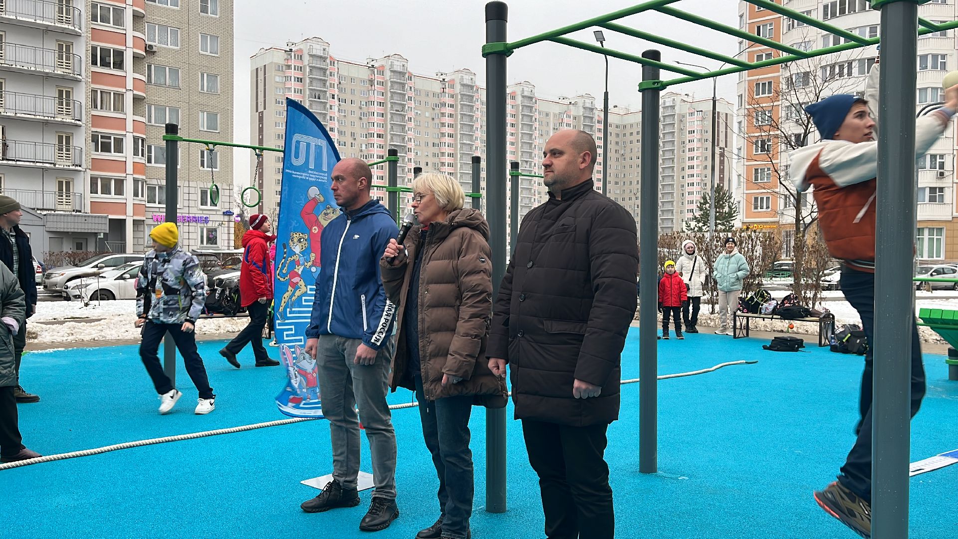 спорт, спортивная площадка, новая площадка, новая площадка для воркаута, новая спортивная площадка, воркаут зона, ворк-аут, воркаут-площадка, вертикалки,