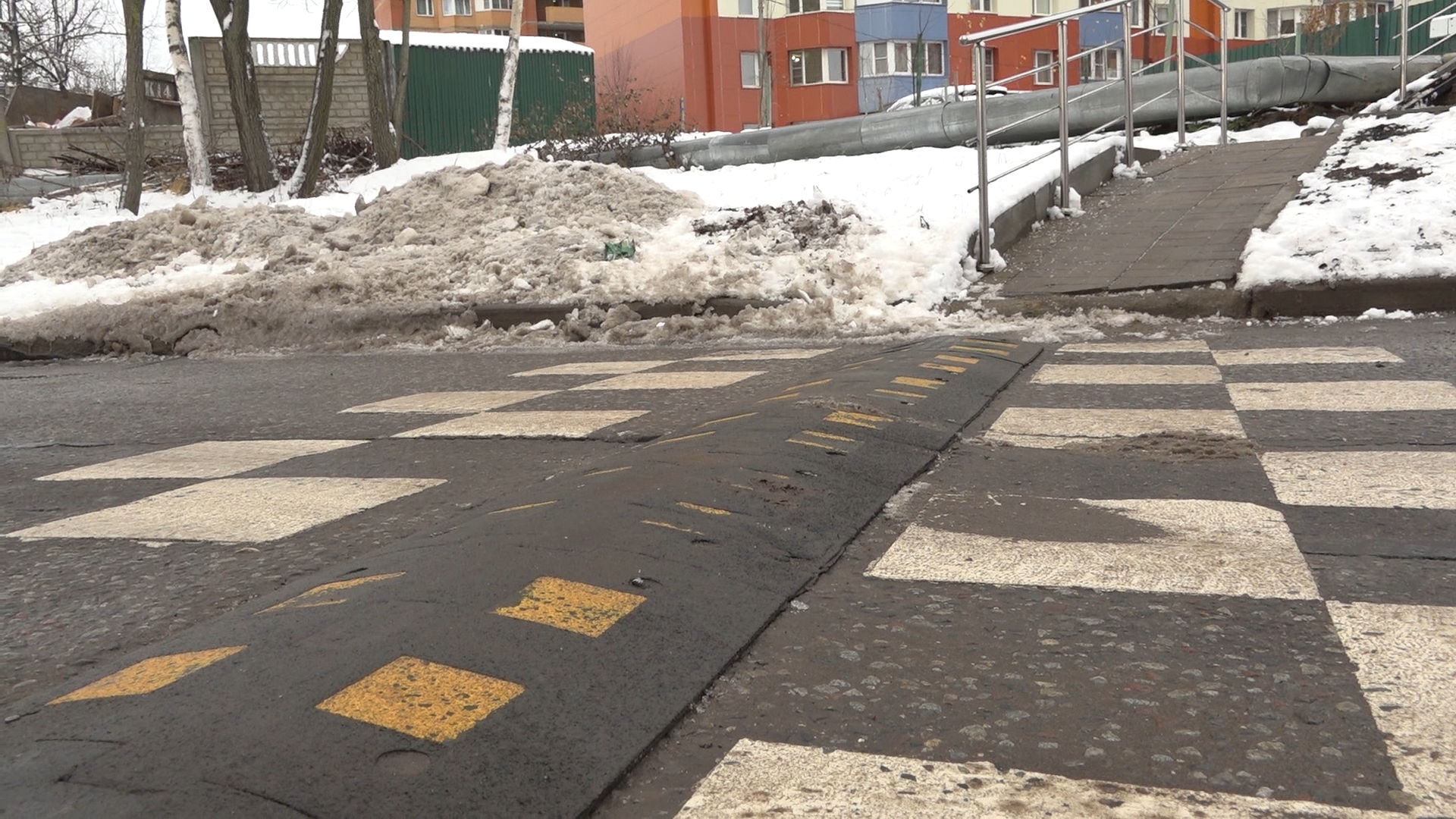 содержание территории, Власиха микрорайон Школьный, власиха микрорайон тополек, пешеходный переход, обращения жителей,