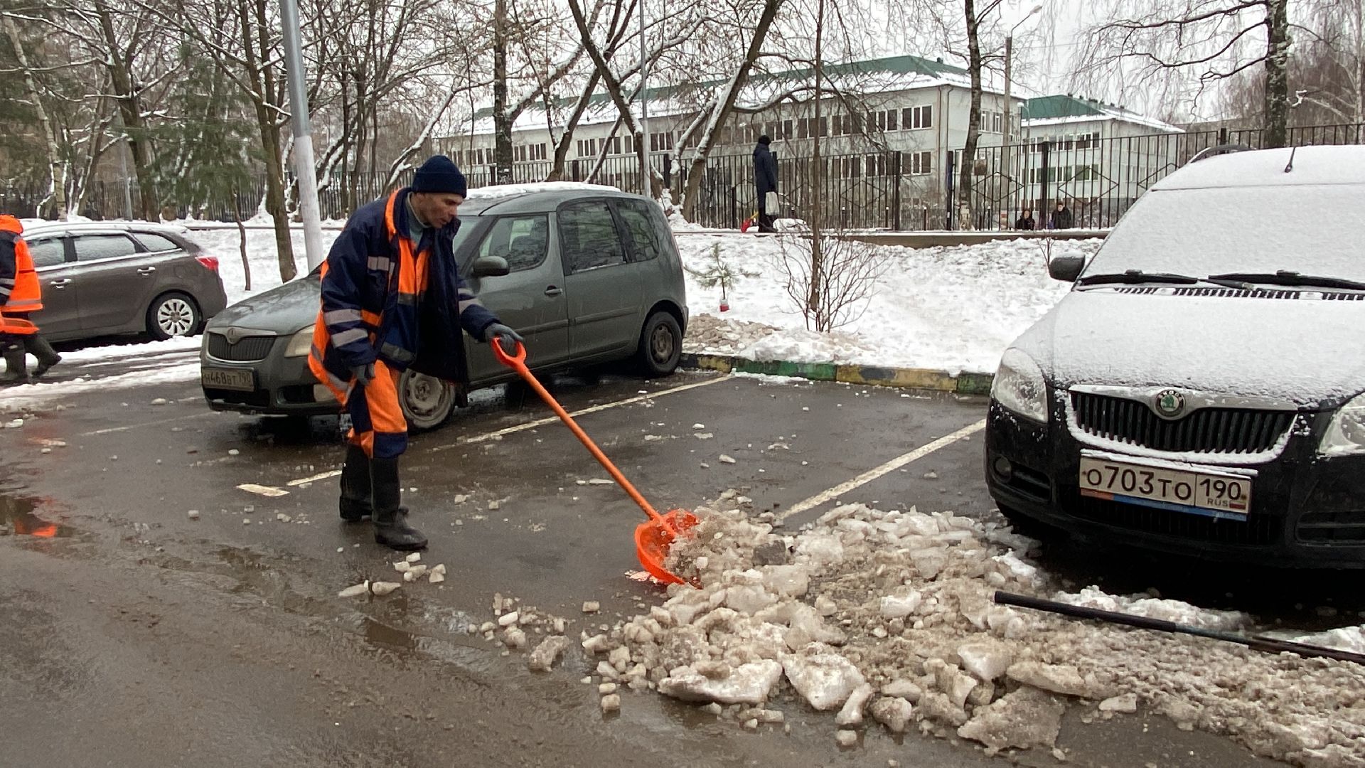 Снег, Лед, Реагент, Уборка дворов, вертикалки,
