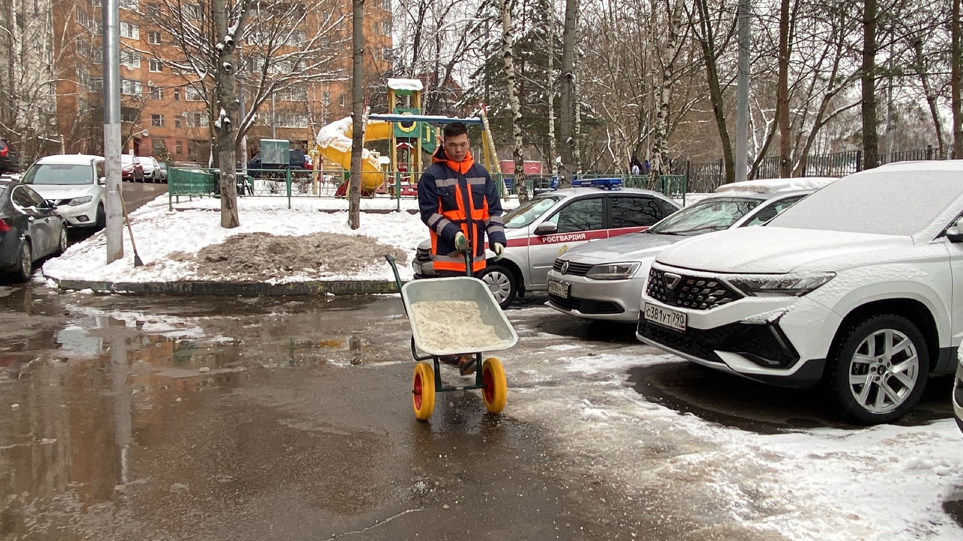 Снег, Лед, Реагент, Уборка дворов, вертикалки,