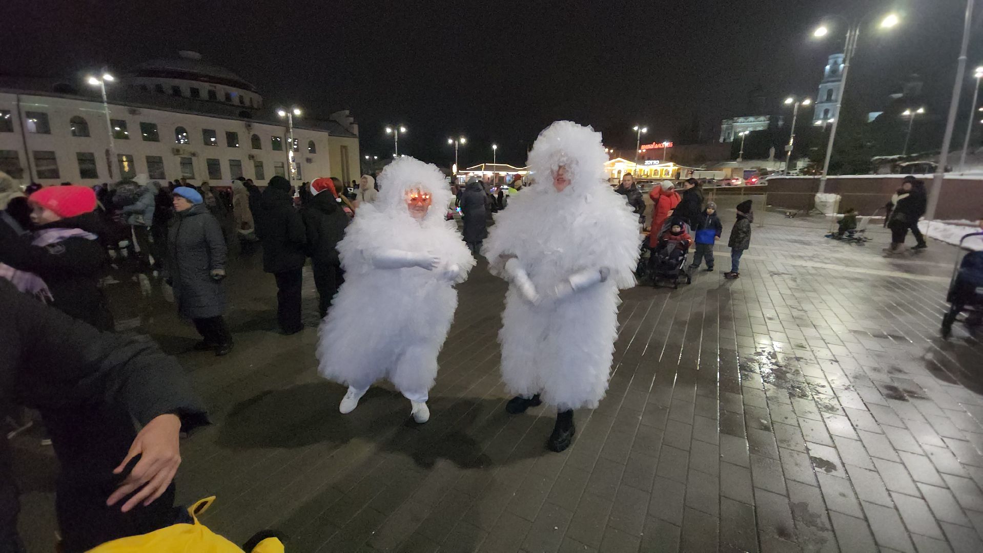 волоколамск, ёлка, зима в подмосковье, зажжение елки,