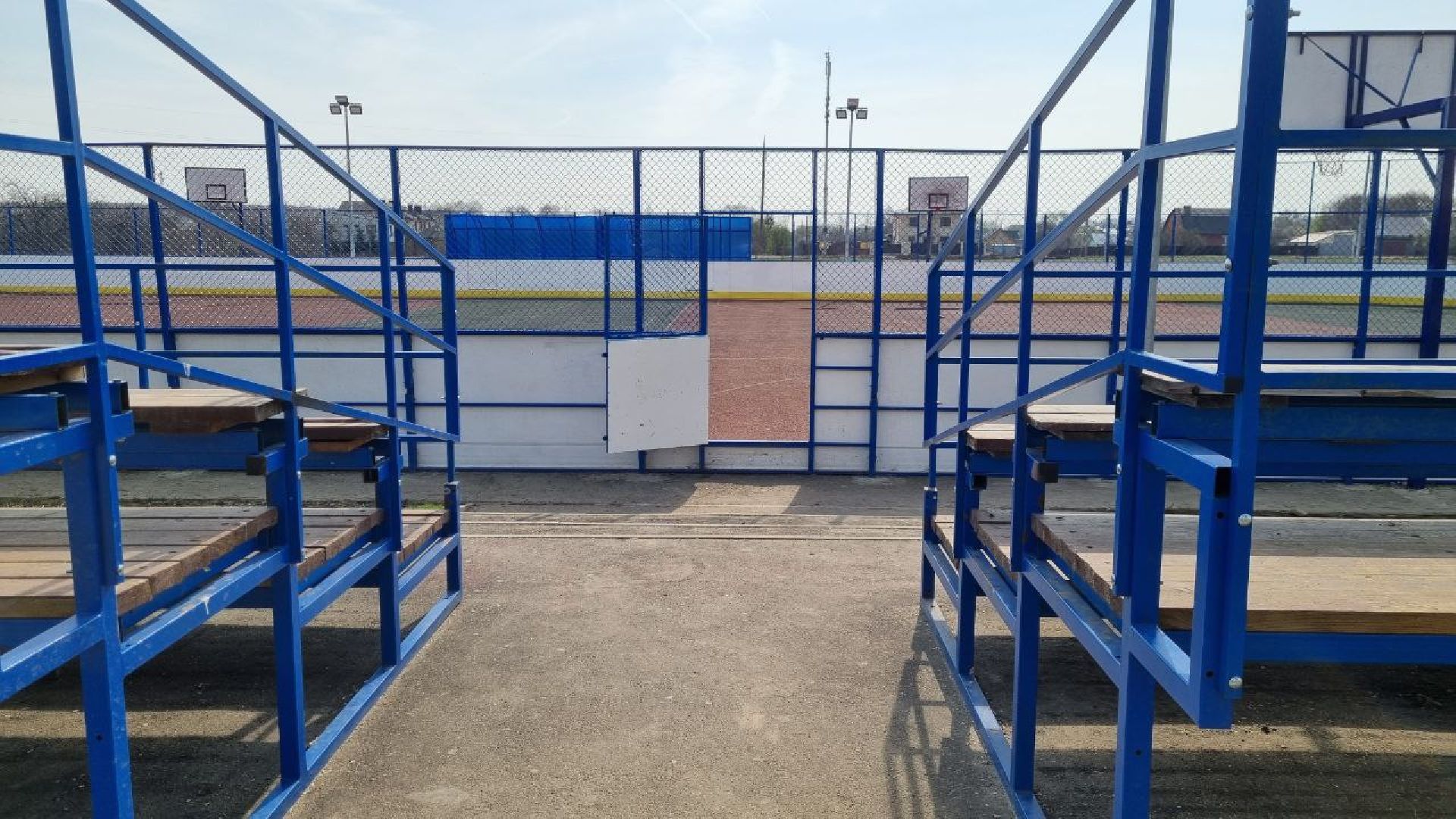 спортивная площадка, вандализм, наказание за вандализм