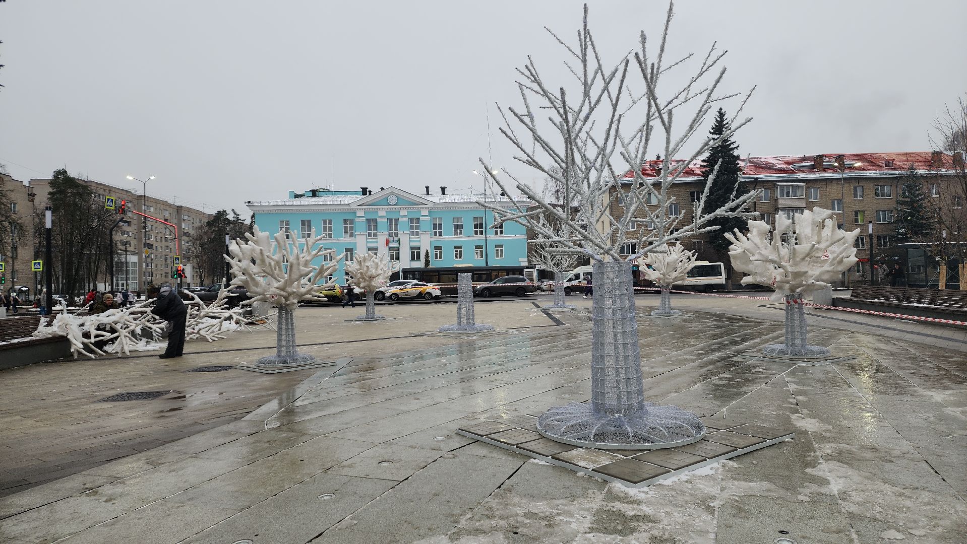 вертикалки, пушкино, инсталляции, украшение города к новому году, площадь, светодиодная композиция, светодиоды, деревья,