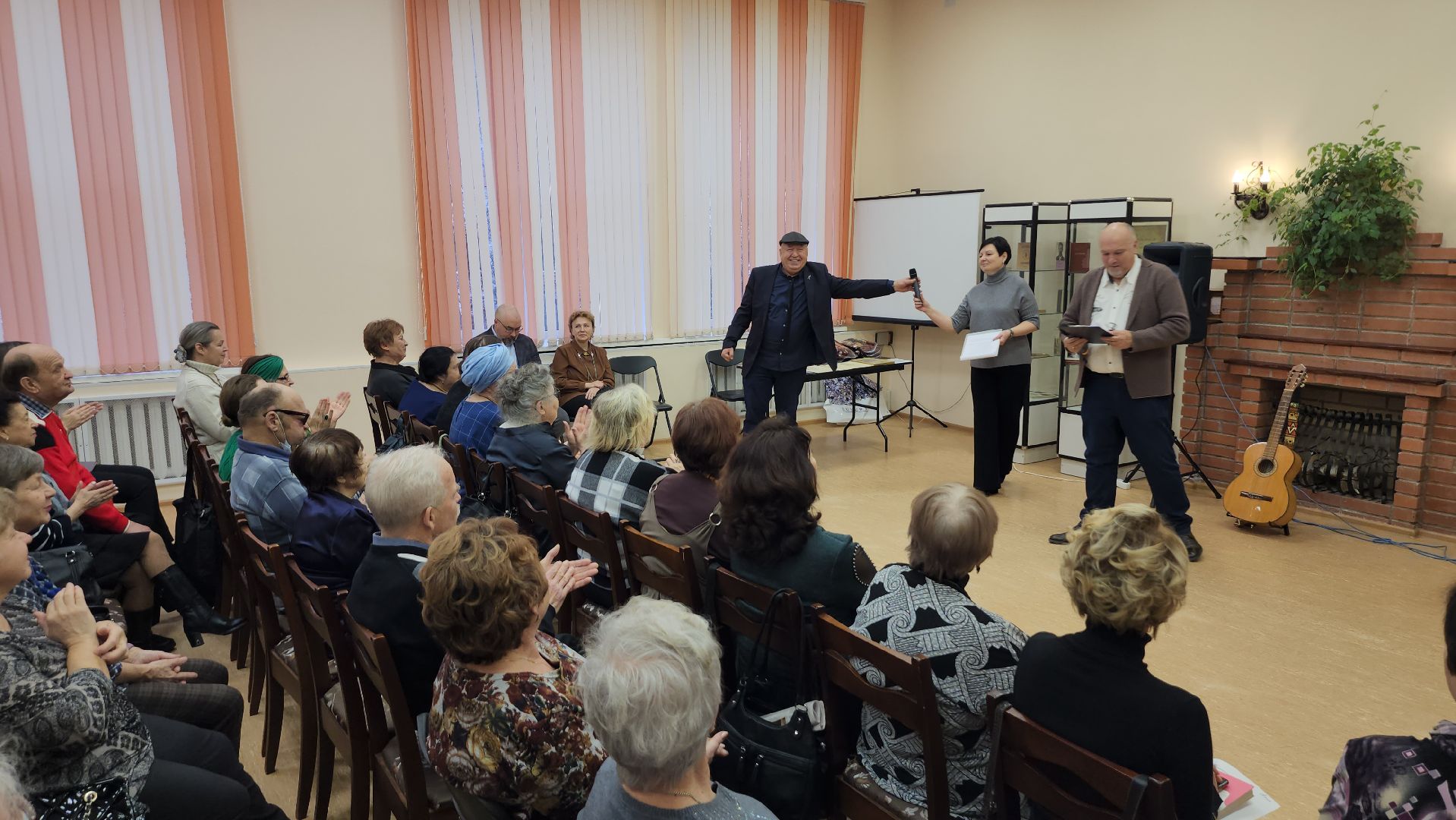 серпухов, библиотека, улица Джона Рида, литературный конкурс, виктор пеленягрэ, поэты, писатели,