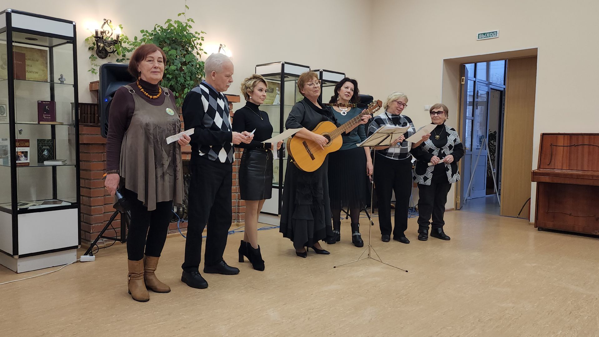 серпухов, библиотека, улица Джона Рида, литературный конкурс, виктор пеленягрэ, поэты, писатели,