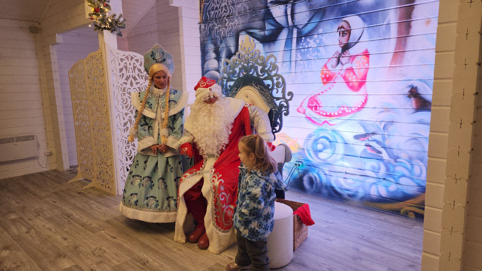 вертикалки, мытищи, резиденция деда мороза,