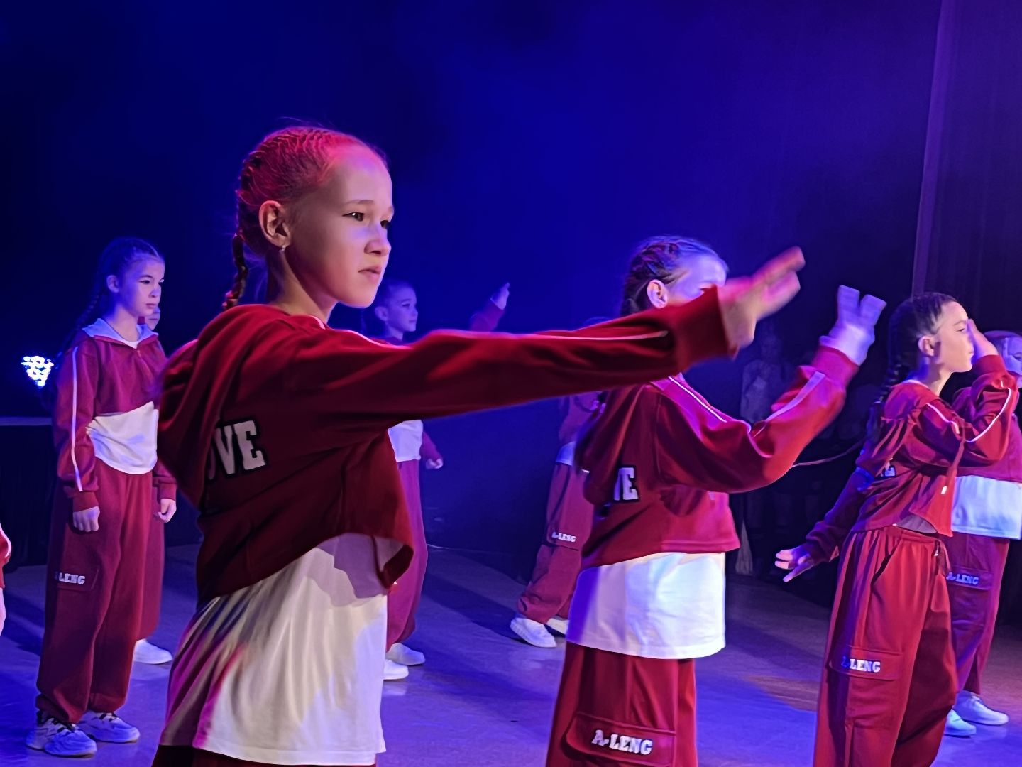 вертикальное видео, наро-фоминск, степ бай степ, Танцы,зима в подмомсковье,ЦДК Звезда,