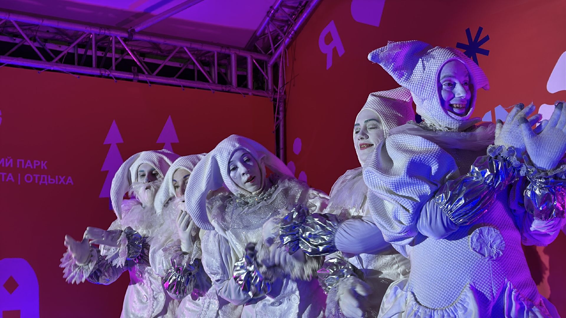 зима в подмосковье, Одинцовский парк, Вертикалка, Главная елка Одинцова, вертикальное видео,