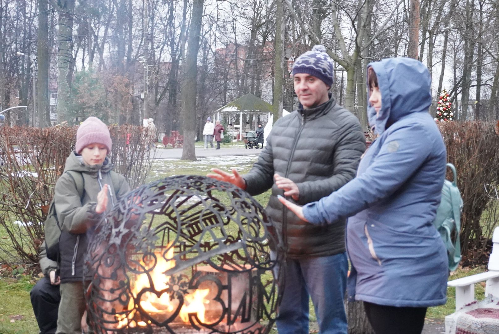 Павловский Посад, Городской округ Павловский Посад, зима в подмосковье, Парк, Праздник, Зима, вертикалка, вертикальное видео алка,