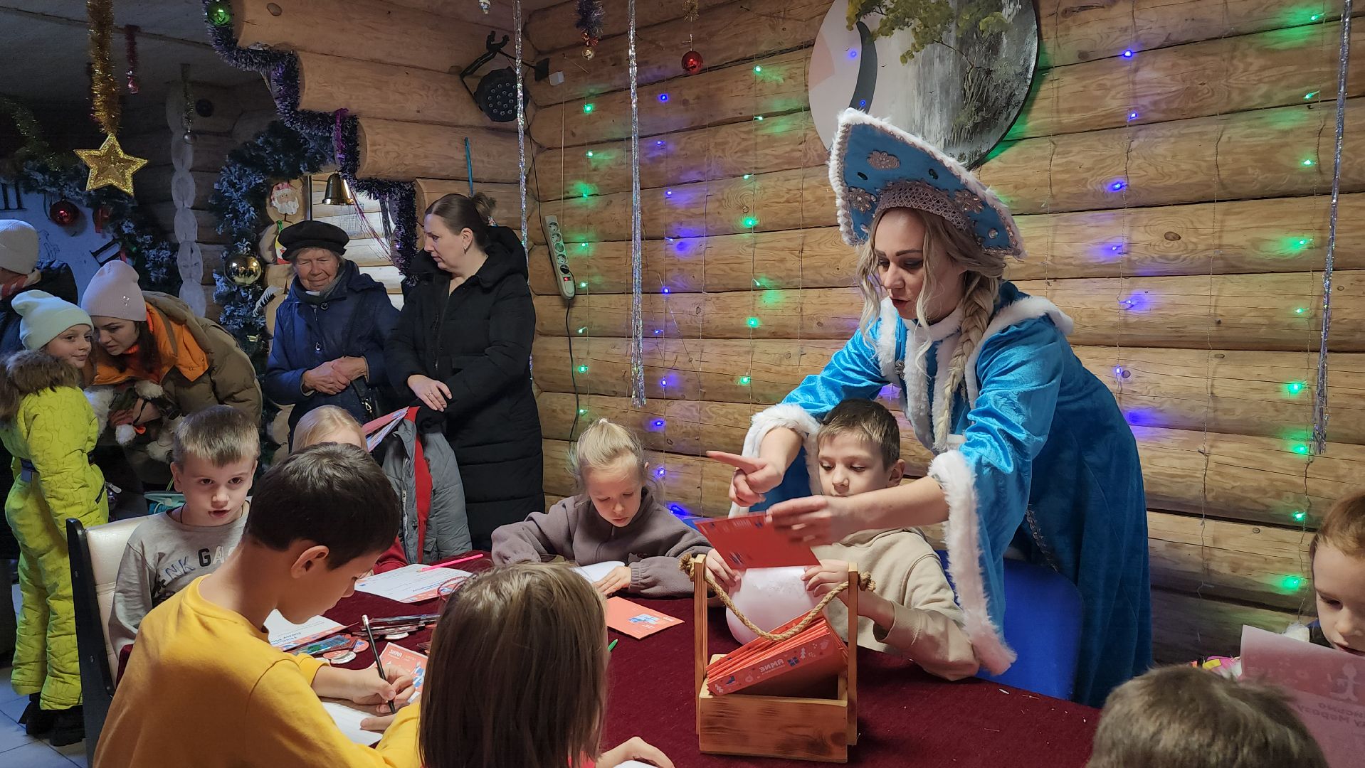 люберцы, резиденция деда мороза, дети, наташинский парк, центральный парк, зима в подмосковье, вертикалки,