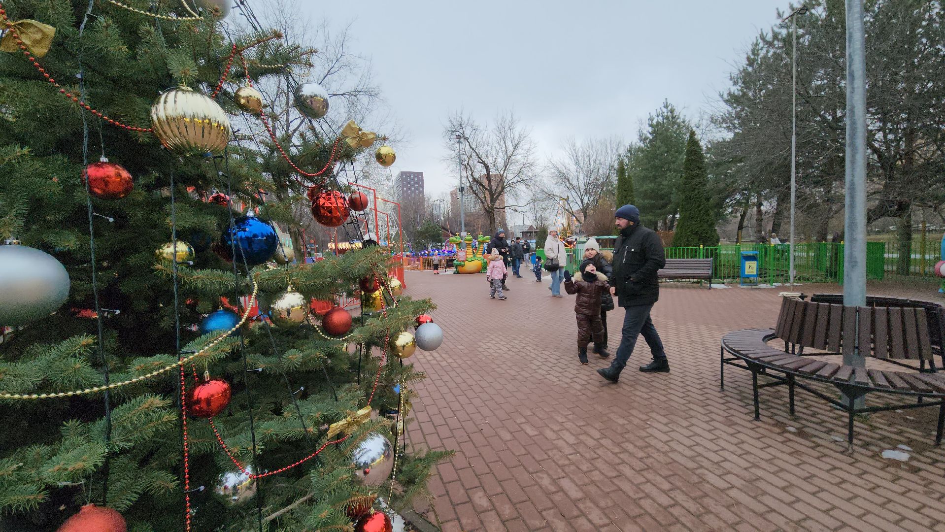 люберцы, резиденция деда мороза, дети, наташинский парк, центральный парк, зима в подмосковье, вертикалки,