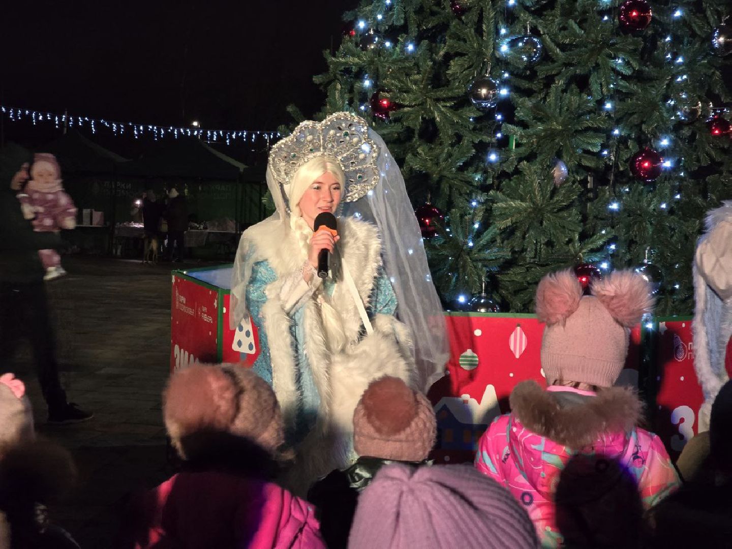 можайск, можайский городской округ, подмосковье, новый год, зимний сезон, парк, городской парк, открытие зимнего сезона, дед мороз, снегурочка, праздник, зима в подмосковье, вертикалки,