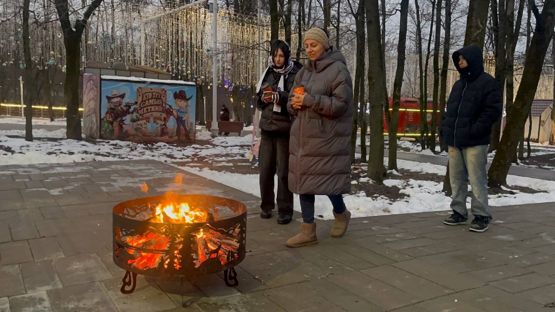 зима в подмосковье, праздник, вертикалки,