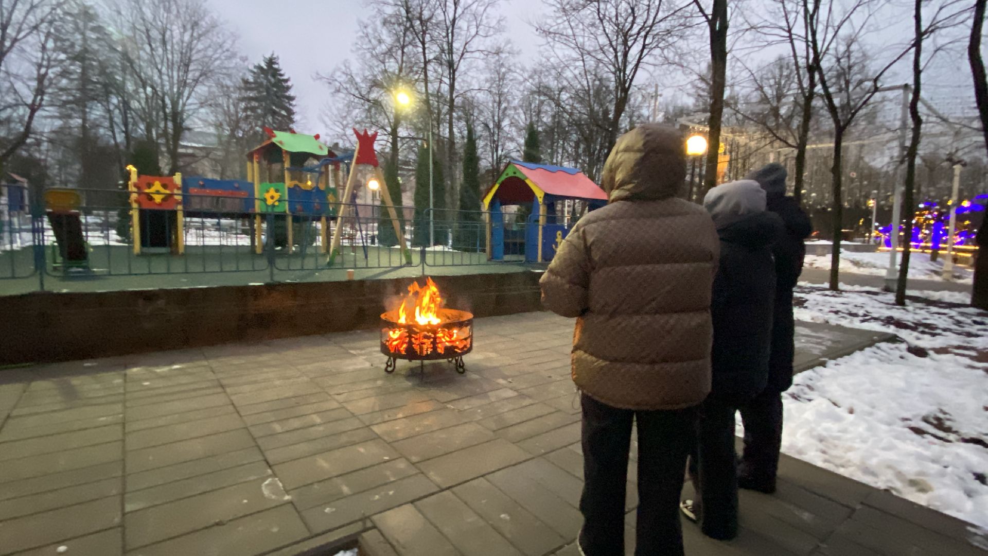 зима в подмосковье, праздник, вертикалки,