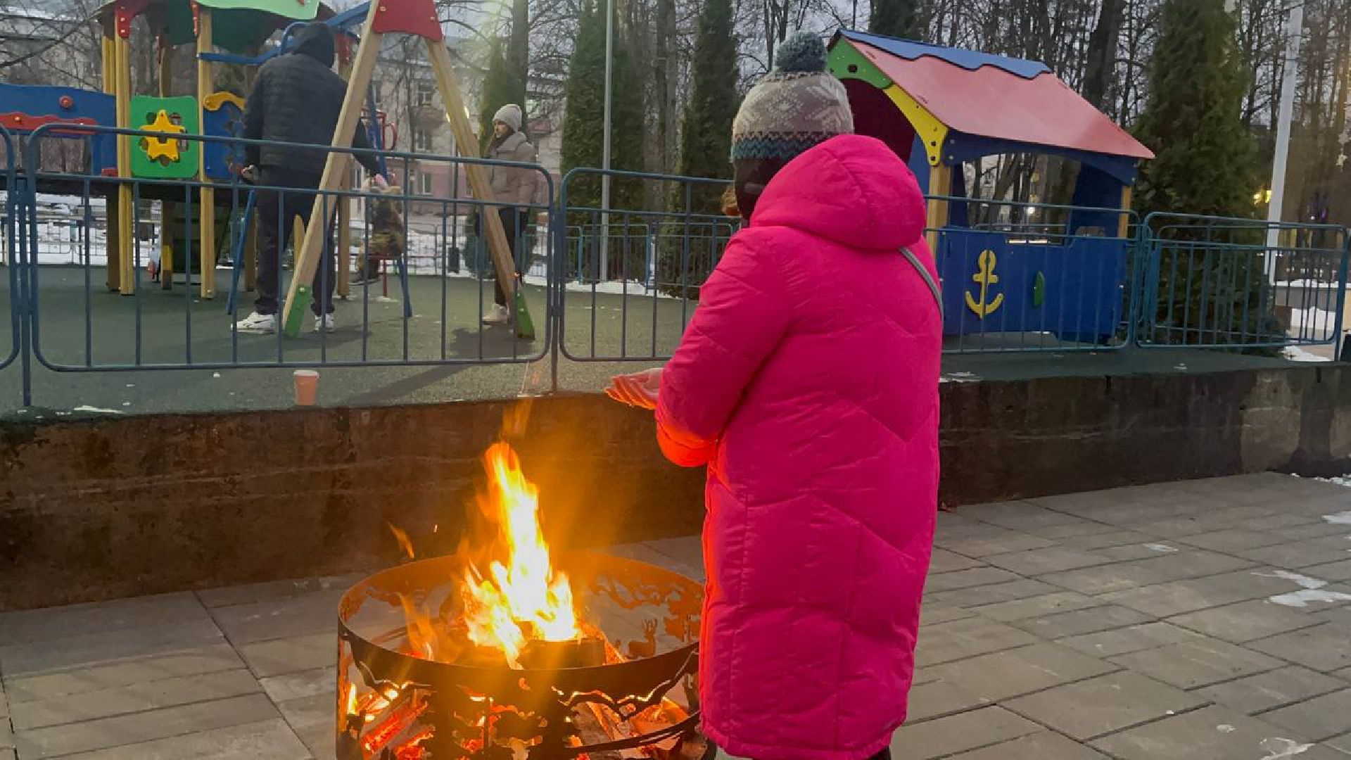 зима в подмосковье, праздник, вертикалки,