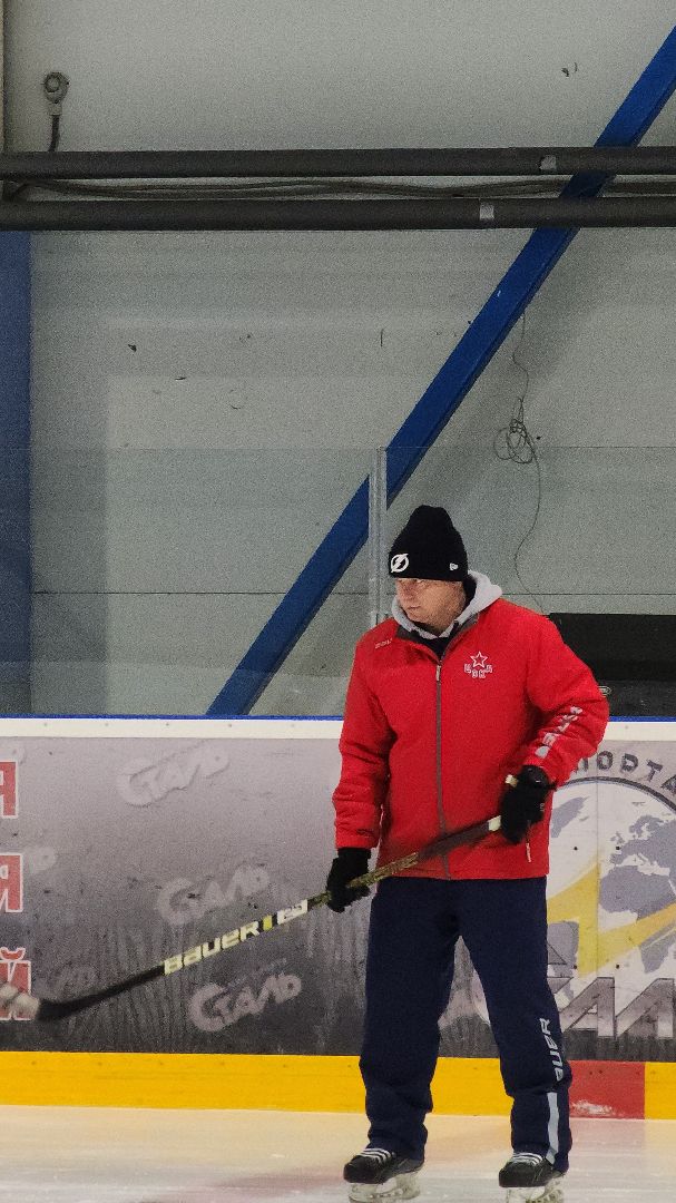 вертикаль, вертикали, вертикалка, вертикальное видео, электросталь, электросталь спортивная, день хоккея, хоккей, сшор кристалл-восток, спорт в подмосковье, спорт подмосковья,