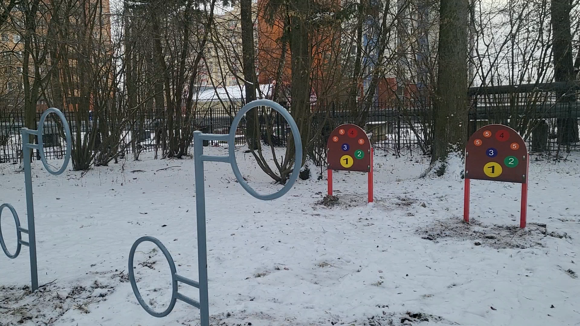 новое игровое оборудование, власиха школа попова, дошкольный корпус Поповки, Теремок школы Попова, МАФы для площадки,