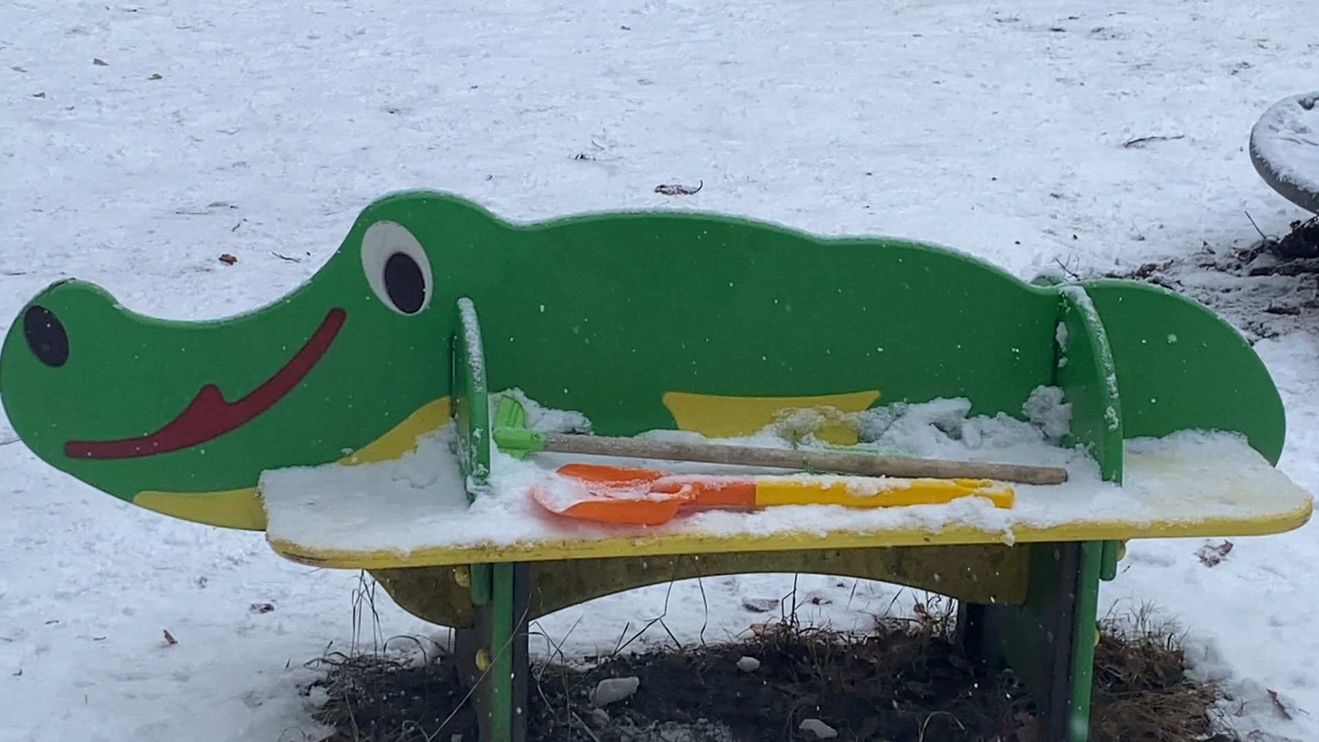 новое игровое оборудование, власиха школа попова, дошкольный корпус Поповки, Теремок школы Попова, МАФы для площадки,