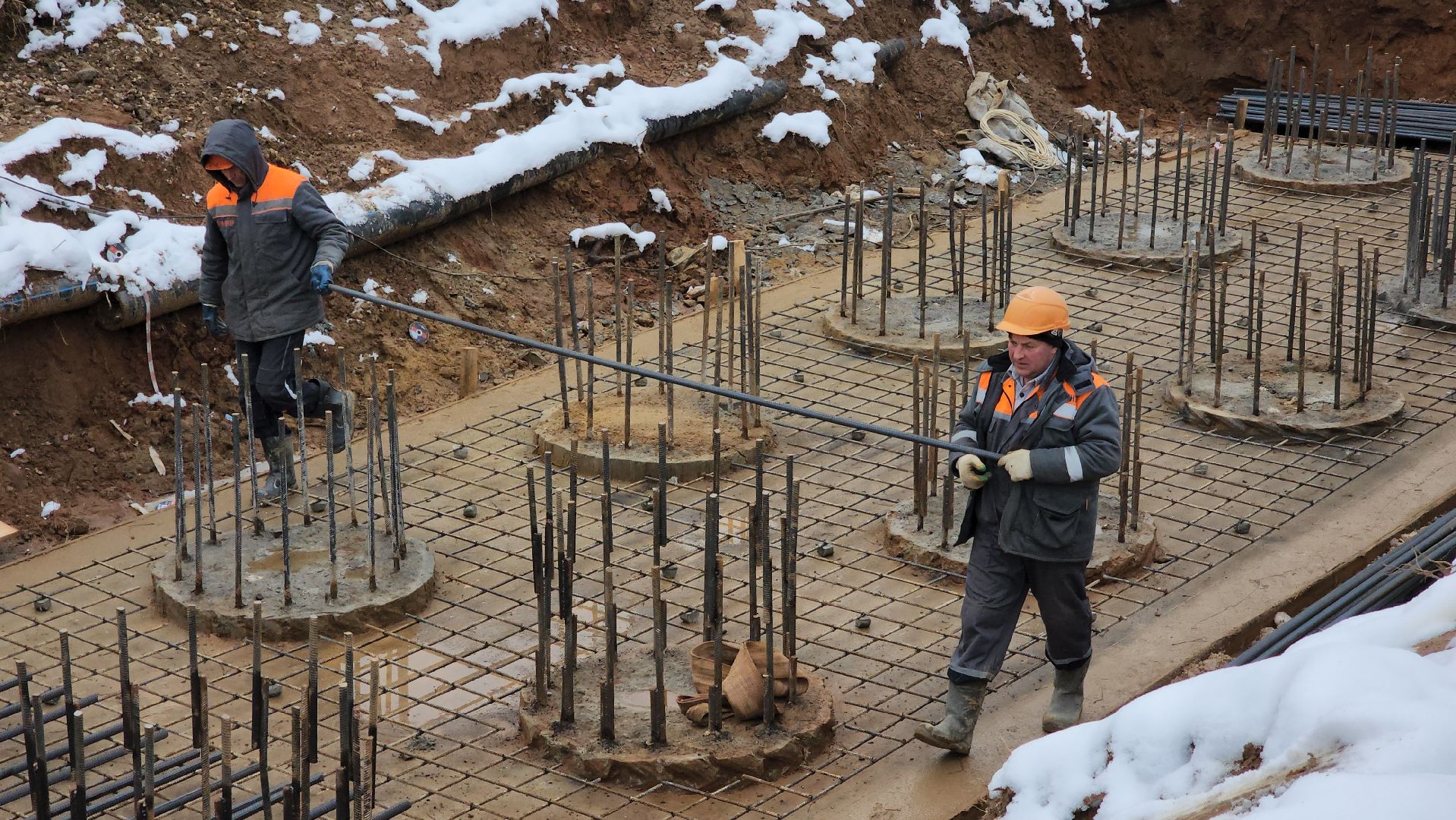 красногорск, пятницкое шоссе, строительство дороги, вертикальное видео,