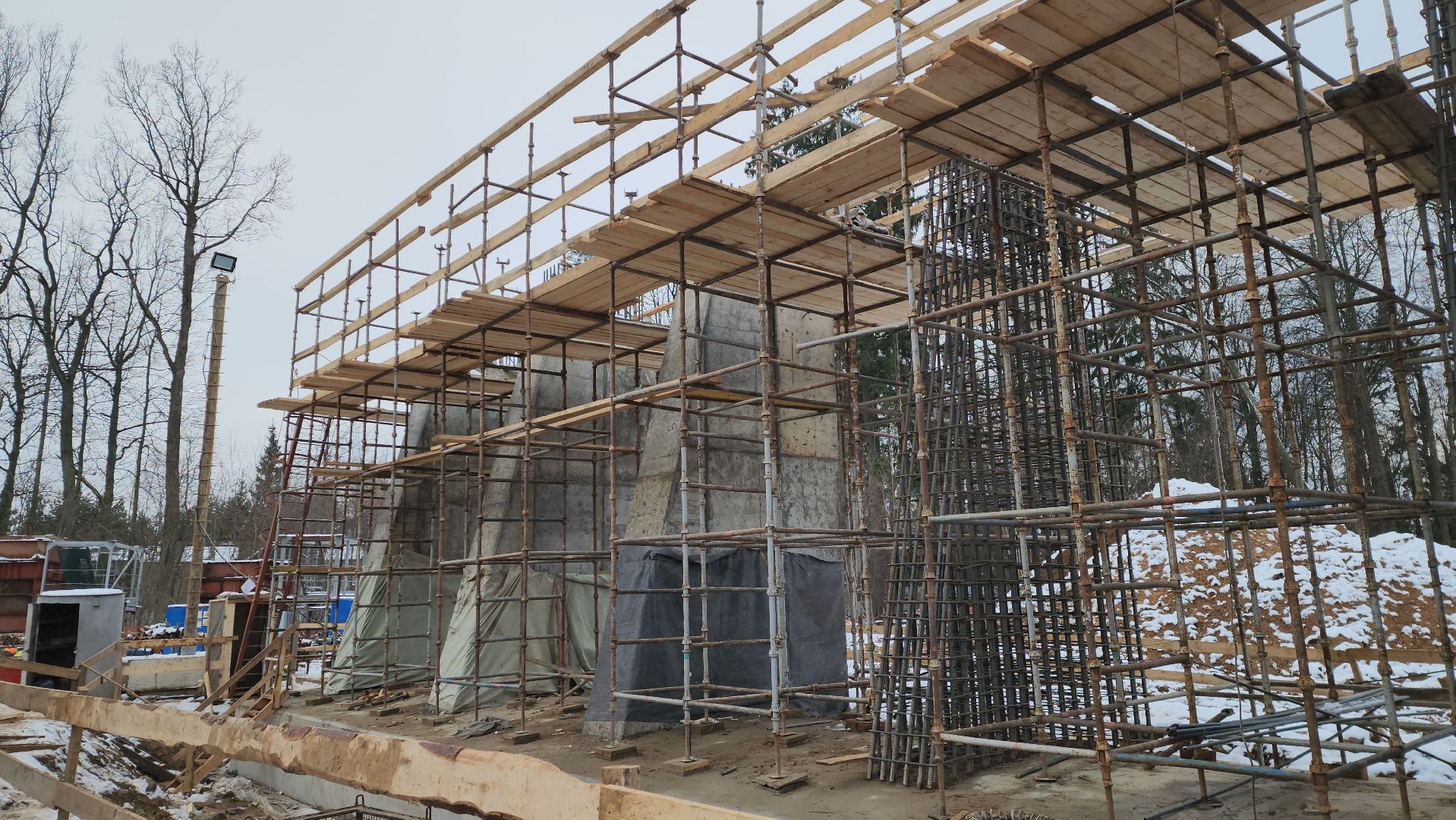 красногорск, пятницкое шоссе, строительство дороги, вертикальное видео,