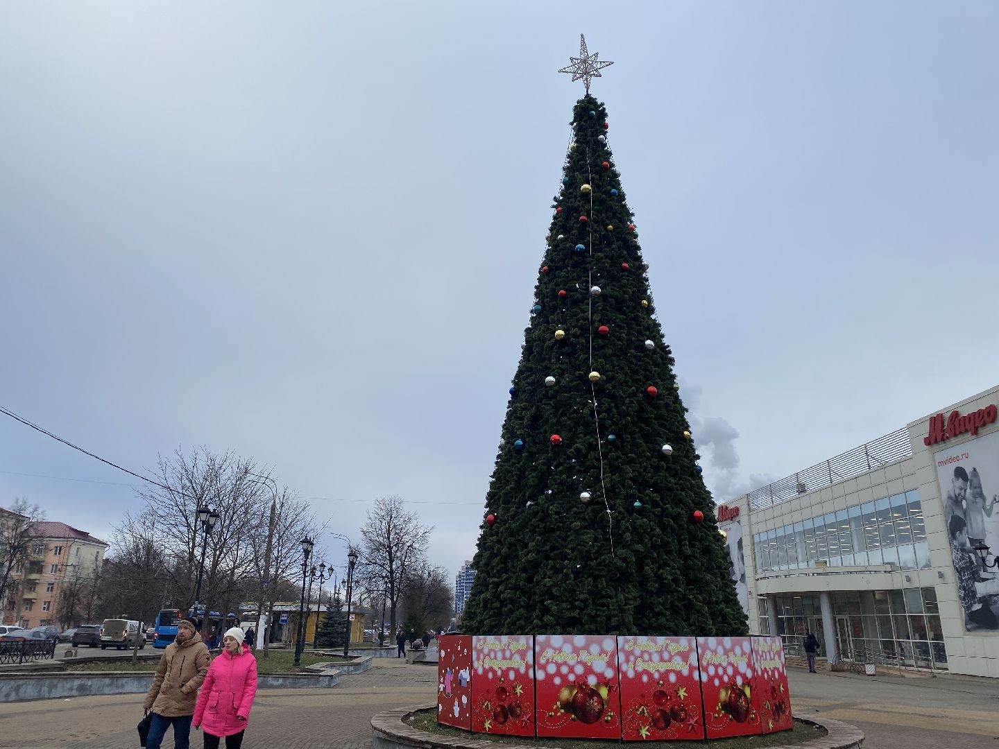 подольск, ёлка, новый год, вертикалка,