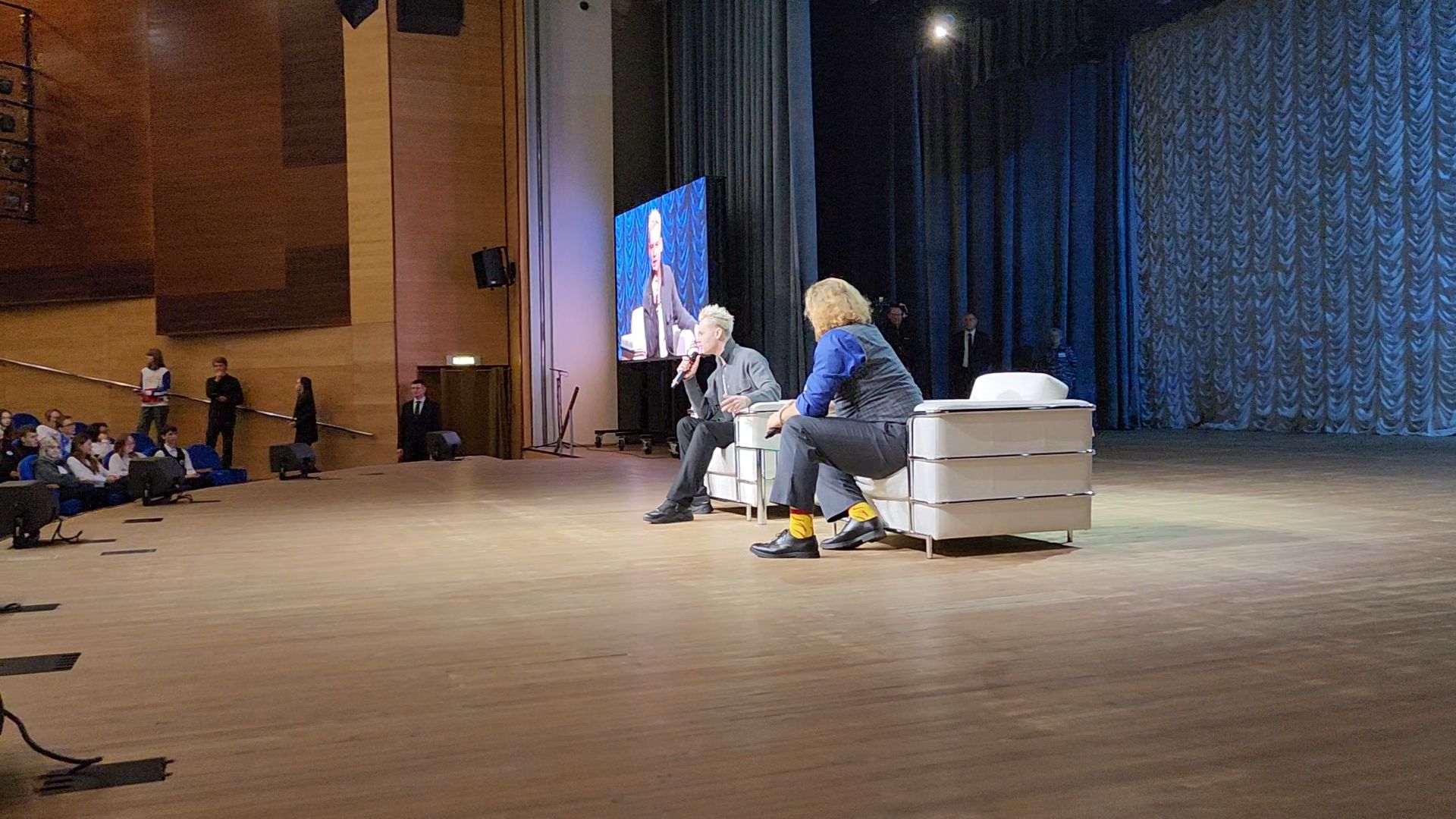 шаман, паблик ток, мы будущее сила смыслов, правительство мо,