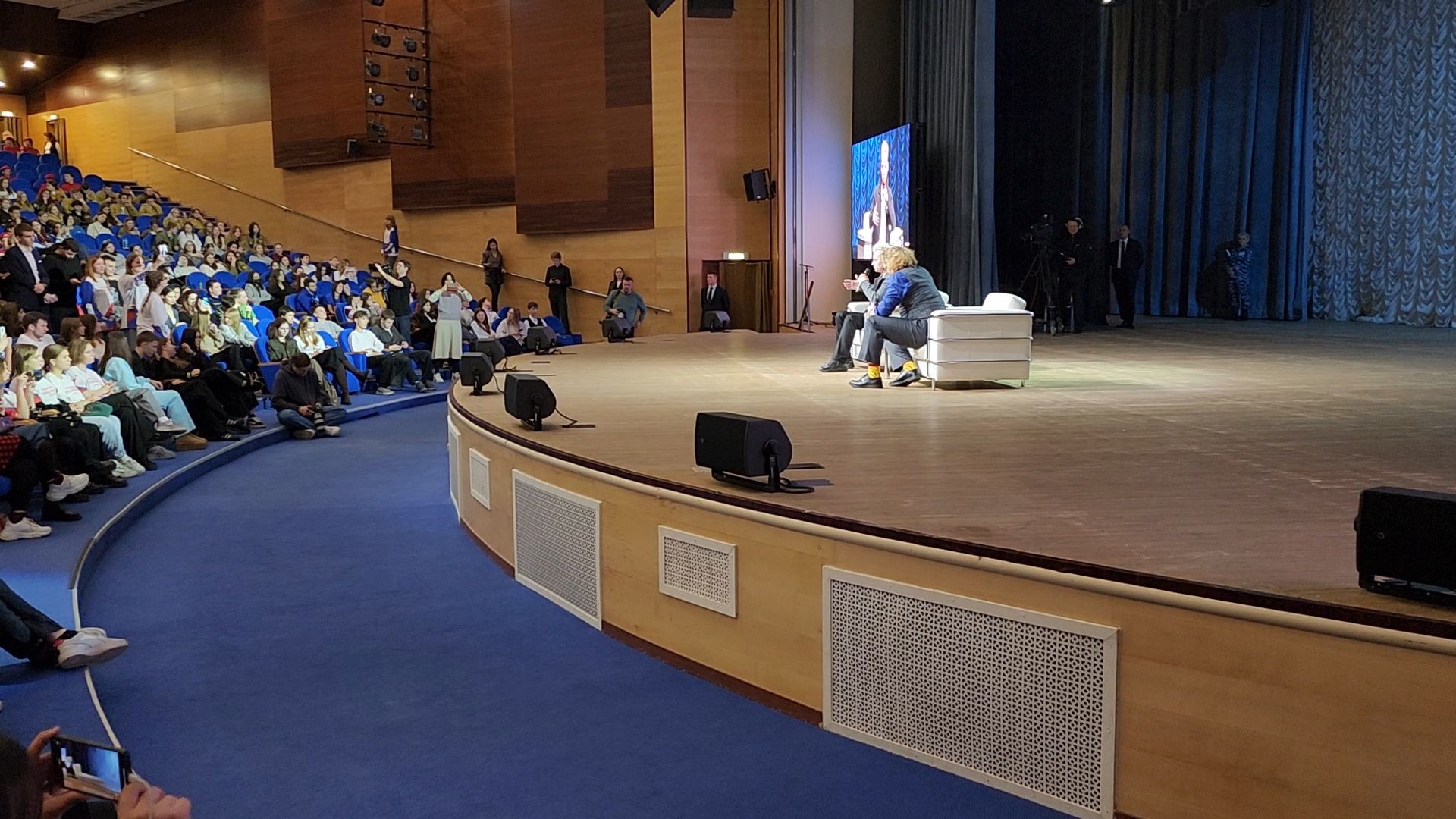 шаман, паблик ток, мы будущее сила смыслов, правительство мо,