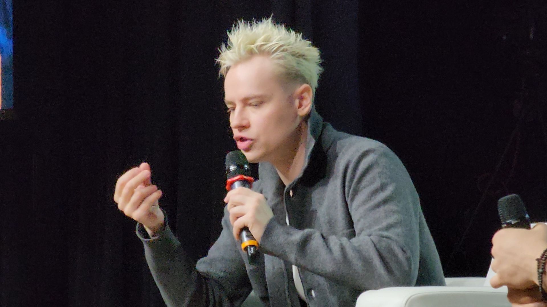 шаман, паблик ток, мы будущее сила смыслов, правительство мо,