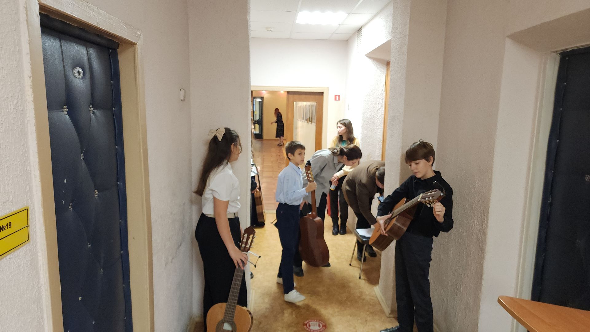 вертикаль, вертикальное видео, вертикалка, электросталь, культура, культура подмосковья, конкурс, конкурс гитаристов, межзональный конкурс, музшкола, детская музыкальная школа,