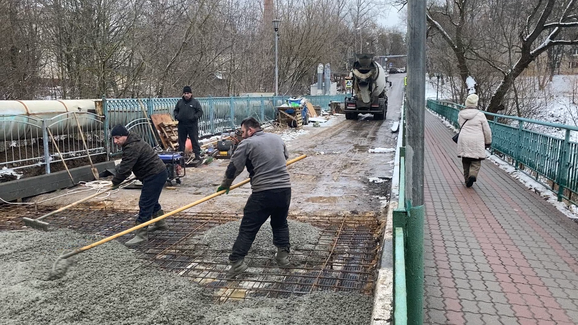 реконструкция ГТС, гидротехническое сооружения, власиха ремонт дамбы, дамба во Власихе, Заозерный власиха,Вертикалка, вертикальное видео,